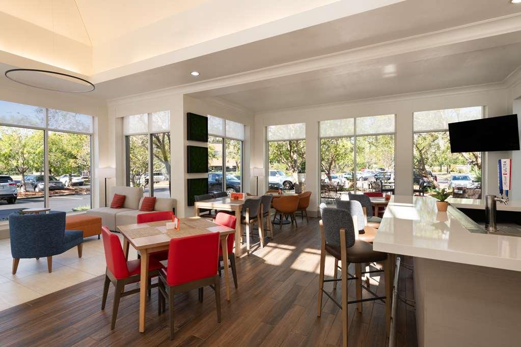 Hilton Garden Hotel